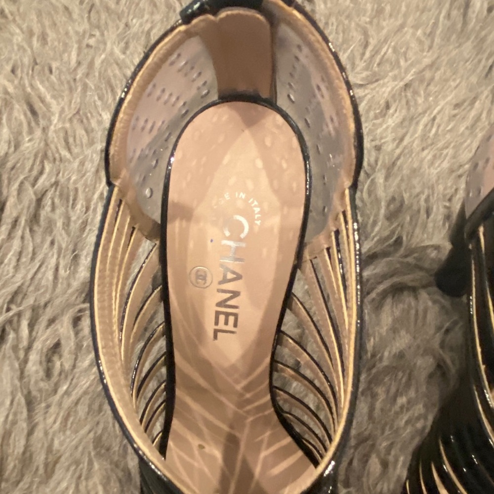 RARE AUTH CHANEL BLACK CAGE HEELS SZ 41/ US 11 - Picture 12 of 14